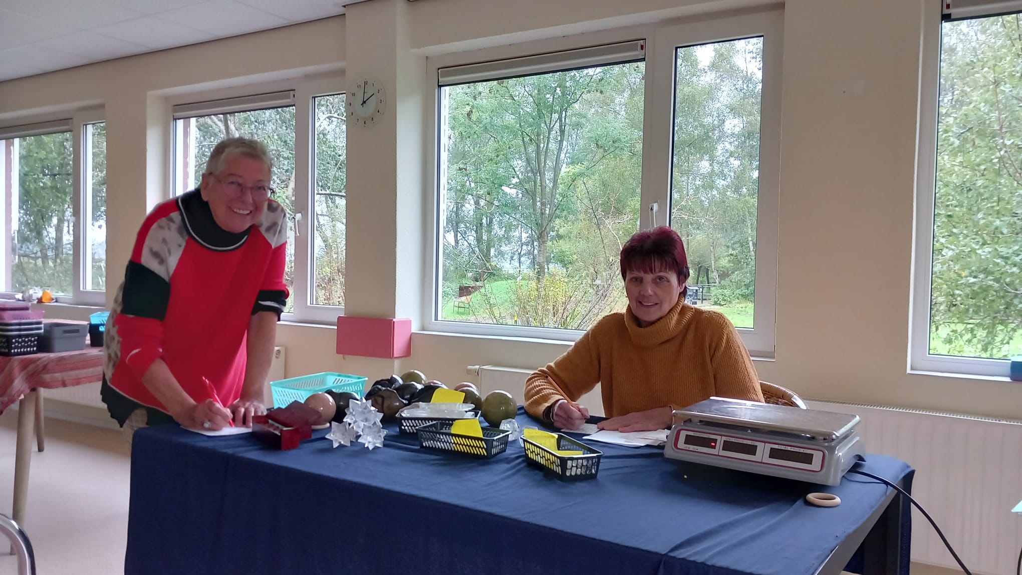 Joke en Anna aan het werk!